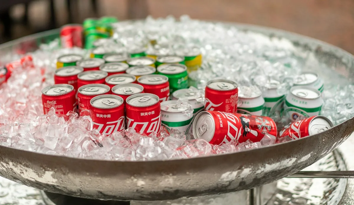 How to Chill Soda Fast Without Freezing It: Cans, Bottles, and Party Batches
