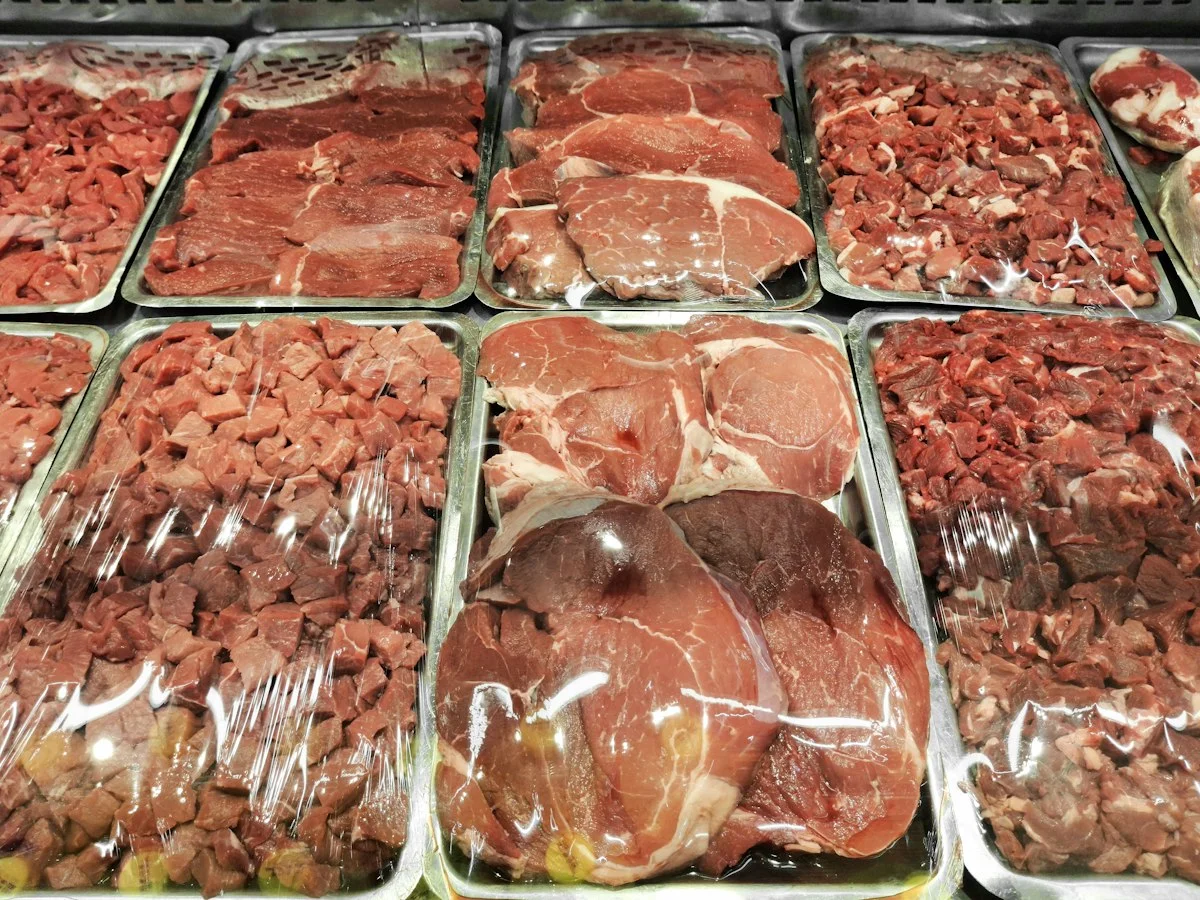Tube vs. Square Ground Beef: Is There a Difference?