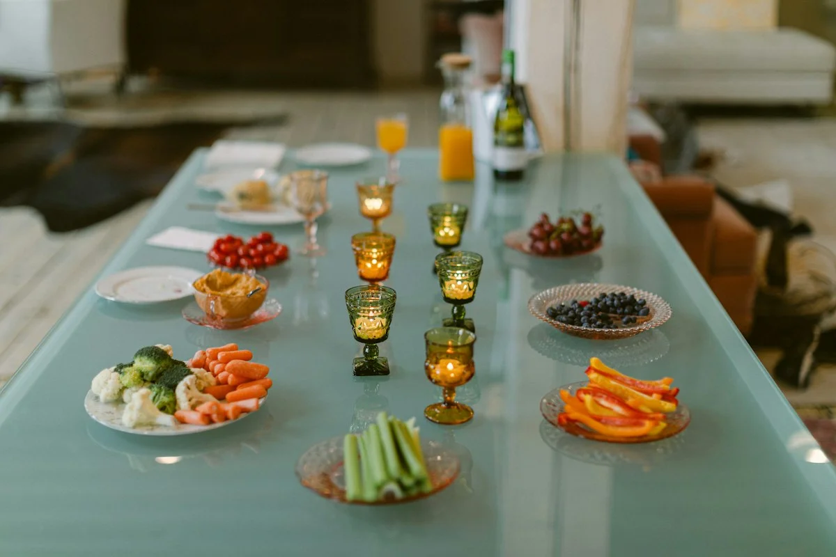 How to Host a Budget Dinner Party with Plant-Based Proteins