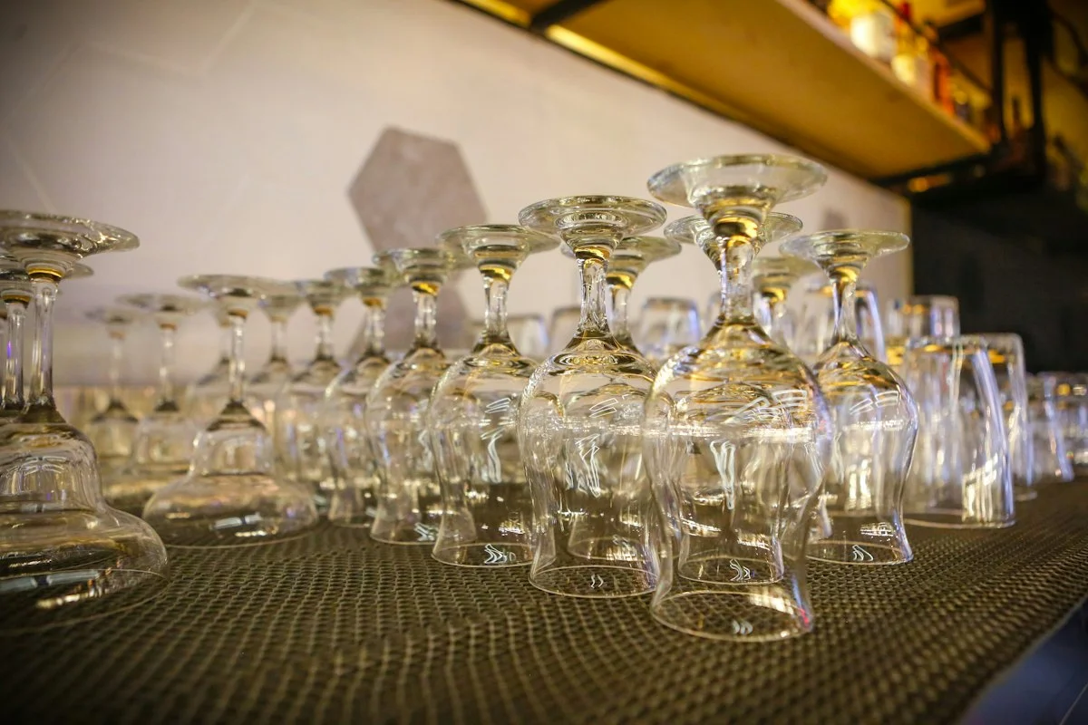 What Is a Cordial Glass? Size, Shape, and What to Serve in One